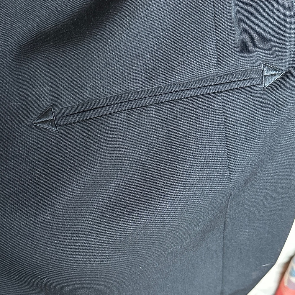 Elegant Western Black Men's Blazer - Picture 5 of 6